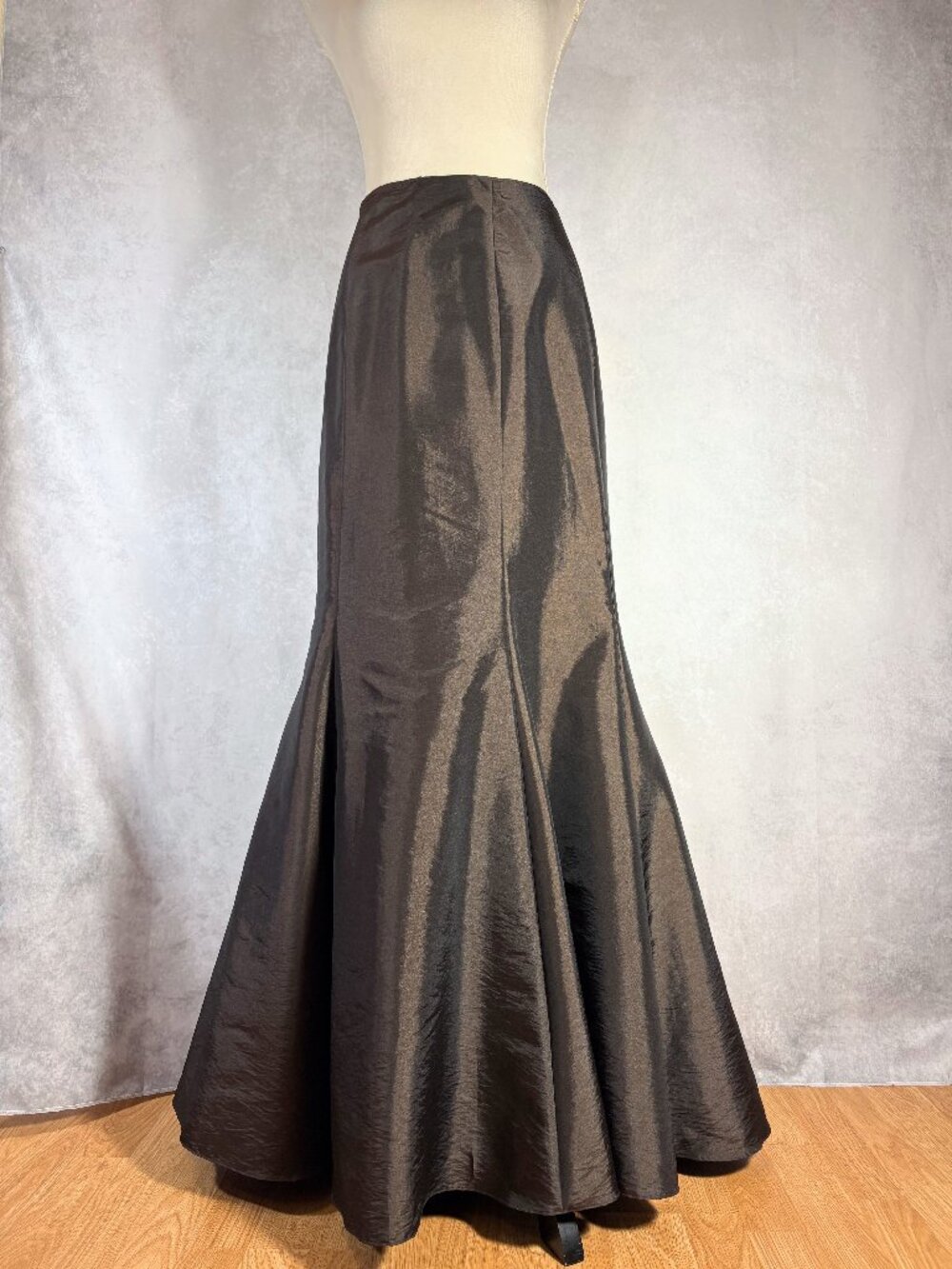 David’s Bridal Espresso Taffeta Bottom Maxi Skirt Size 4